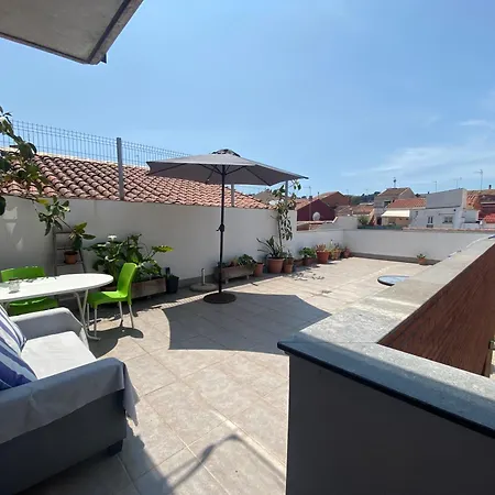 Tranquilo Y Con Terraza شقة
